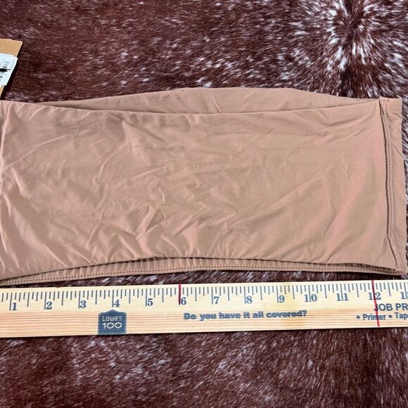 SKIMS Fits Everybody Bandeau Bra Large Cocoa Tan NWT - Picture 5 of 8